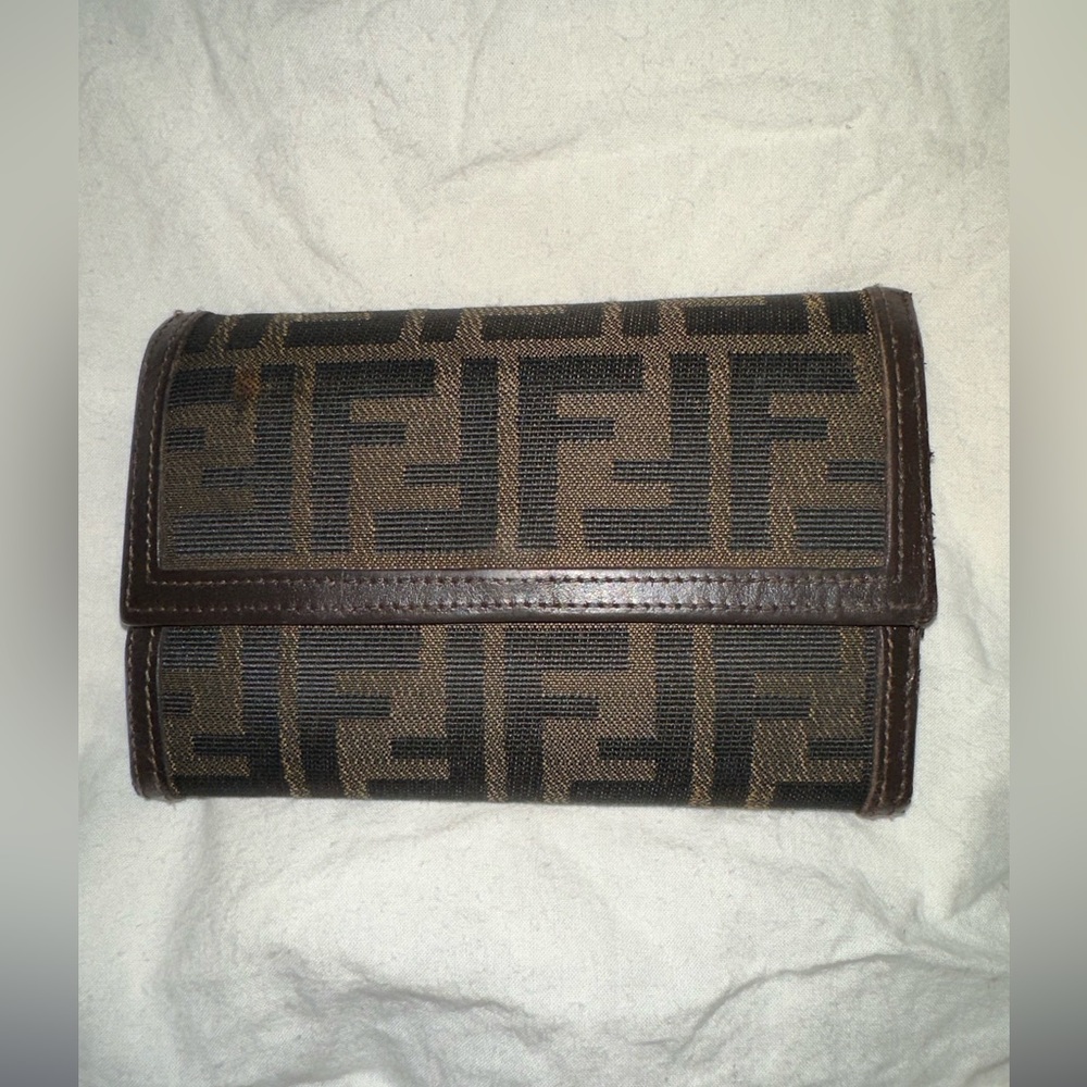 COPY - Fendi Zucca walletMEDIUM
